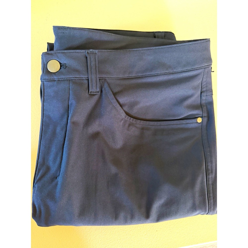 lululemon Men's 34 Gray Polyester Canvas Slim Tapered Flat Front ABC Pants